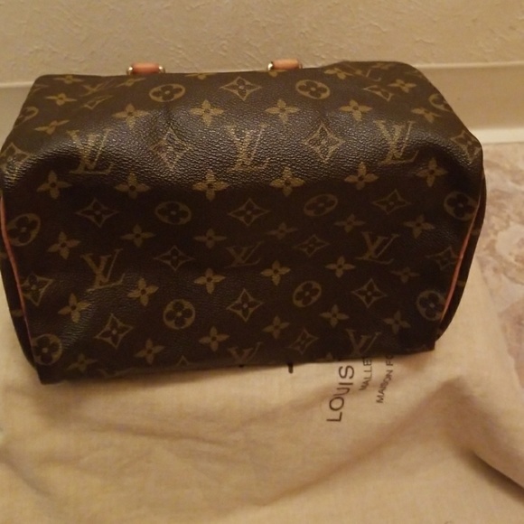 Purse - Picture 6 of 8